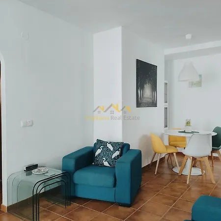 Apartment Lovely 2 Bedroomed With Pool Frigiliana